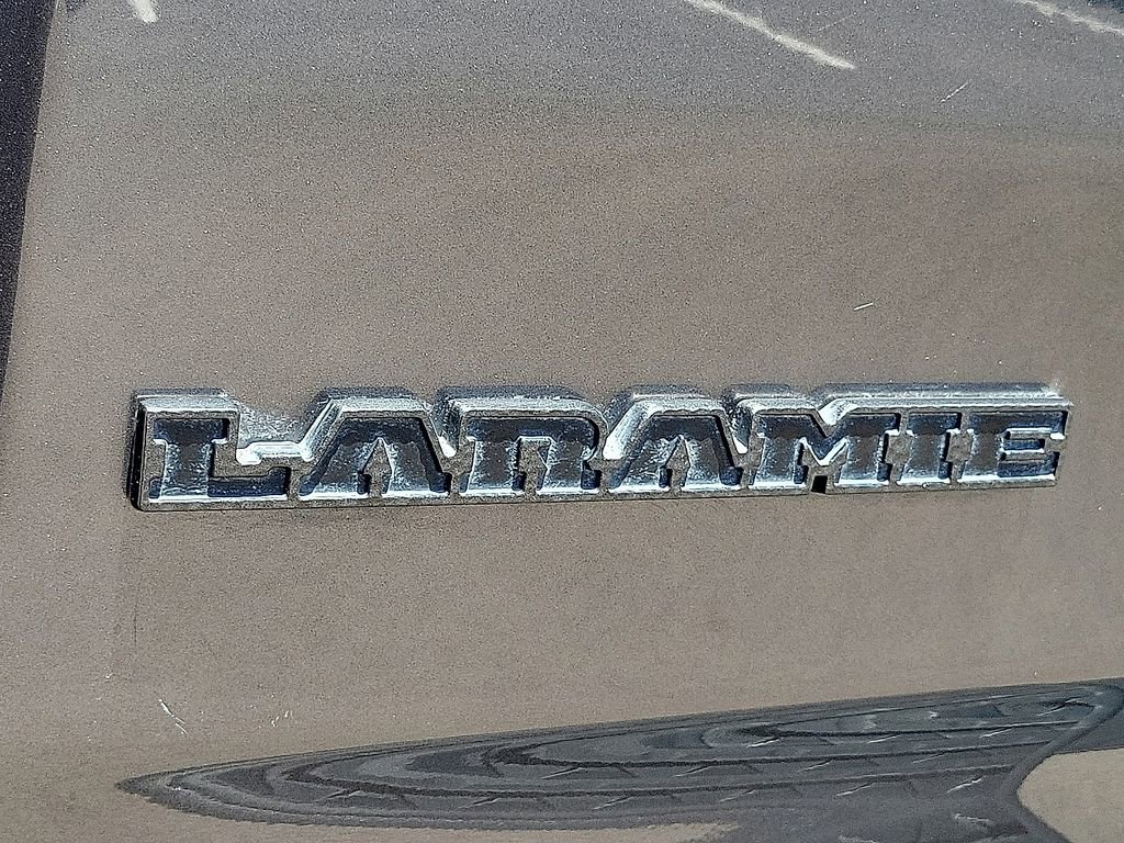 Used 2020 RAM 1500 Laramie AWD/4WD image 9