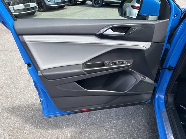 Used 2022 Volkswagen Taos SEL w/ Panoramic Sunroof Package AWD/4WD image 13