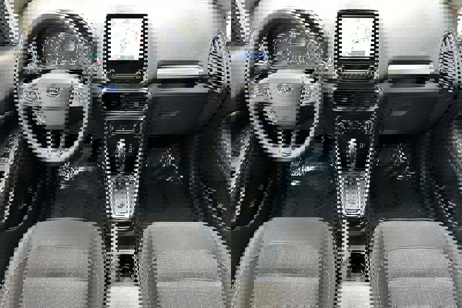 Used 2021 Ford EcoSport SE w/ SE Convenience Package image 3