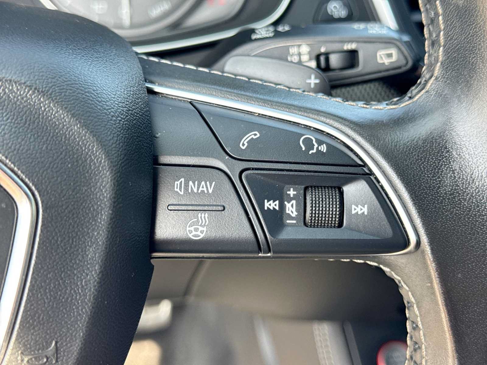 Used 2018 Audi SQ5 Premium Plus AWD/4WD image 25