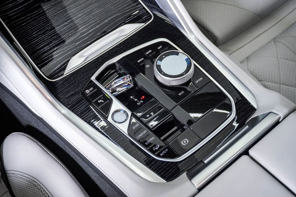 Used 2024 BMW X6 M60i AWD/4WD image 24