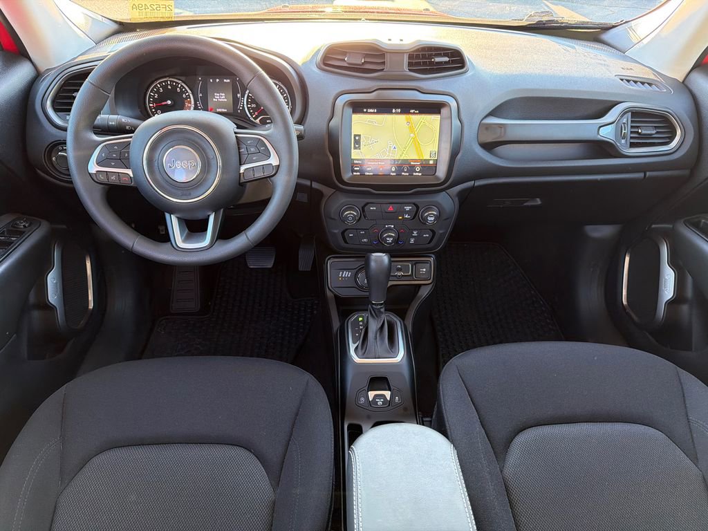 Used 2023 Jeep Renegade Latitude image 22