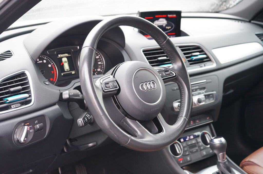 Used 2018 Audi Q3 2.0T Premium Plus w/ Premium Plus Package image 11