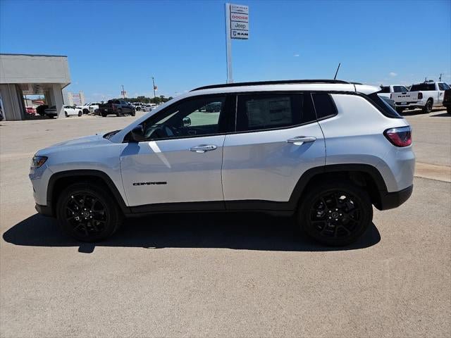 New 2026 Jeep Compass Latitude AWD/4WD image 33