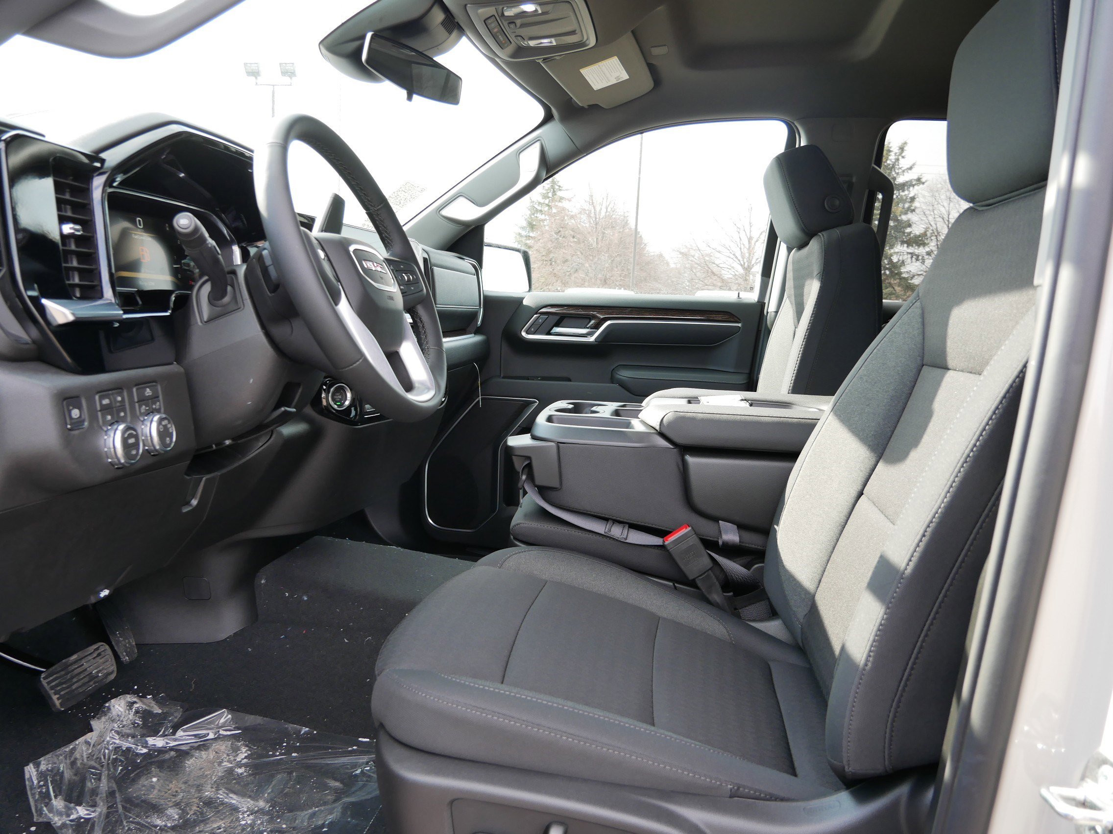 New 2026 GMC Sierra 1500 SLE w/ X31 Off-Road Package image 11