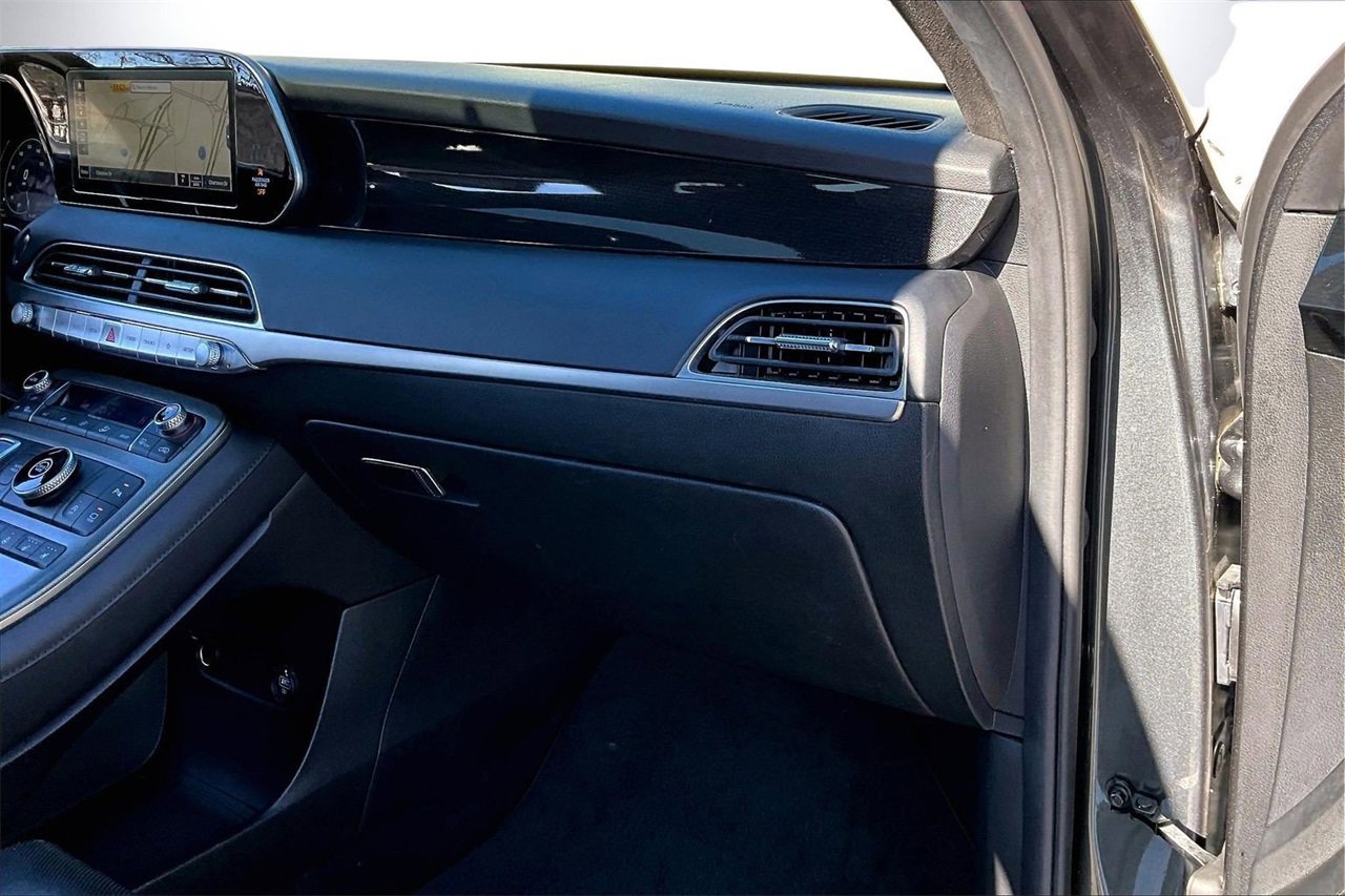 Used 2020 Hyundai Palisade Limited image 21