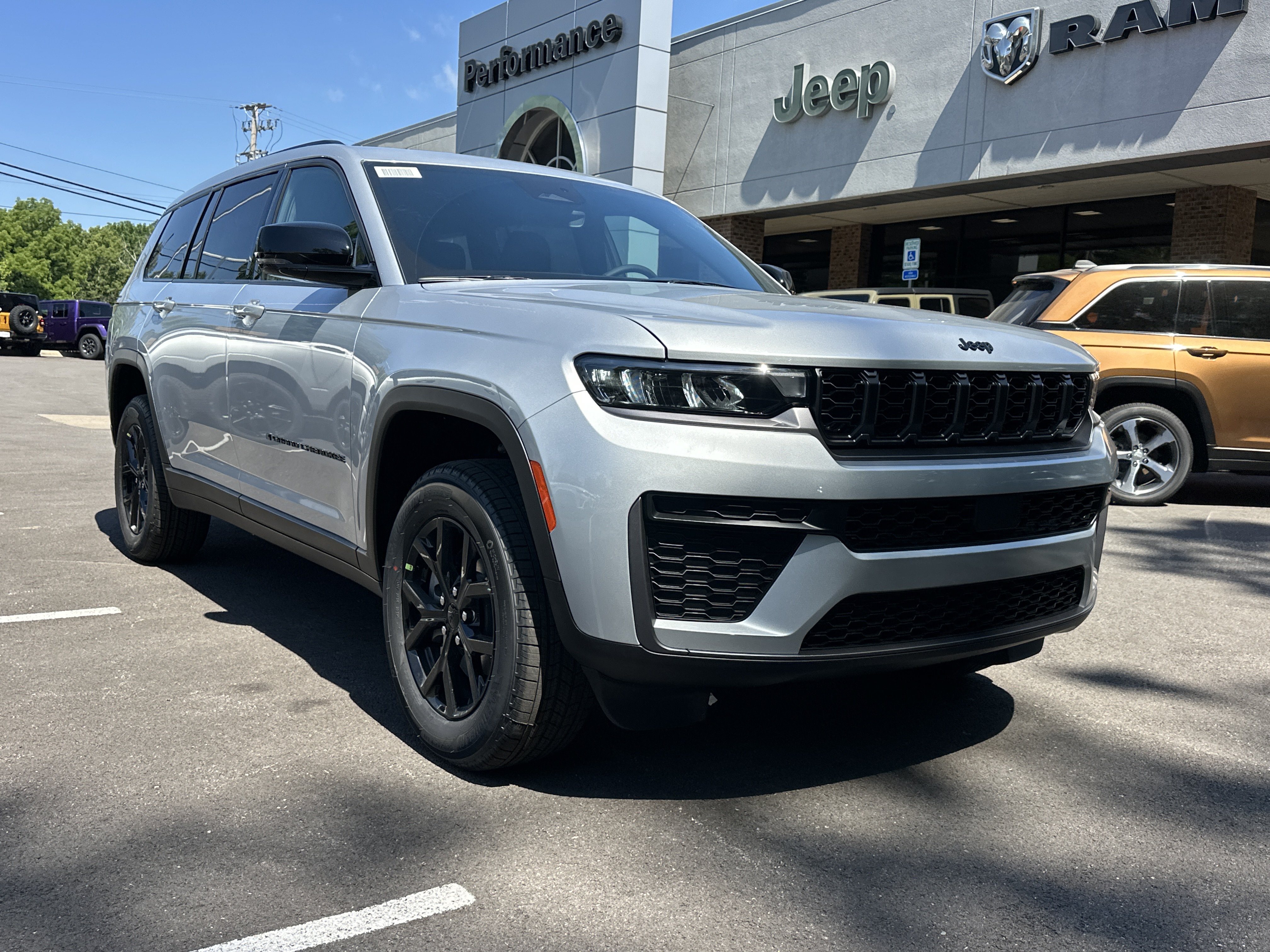 New 2026 Jeep Grand Cherokee L 4WD image 20
