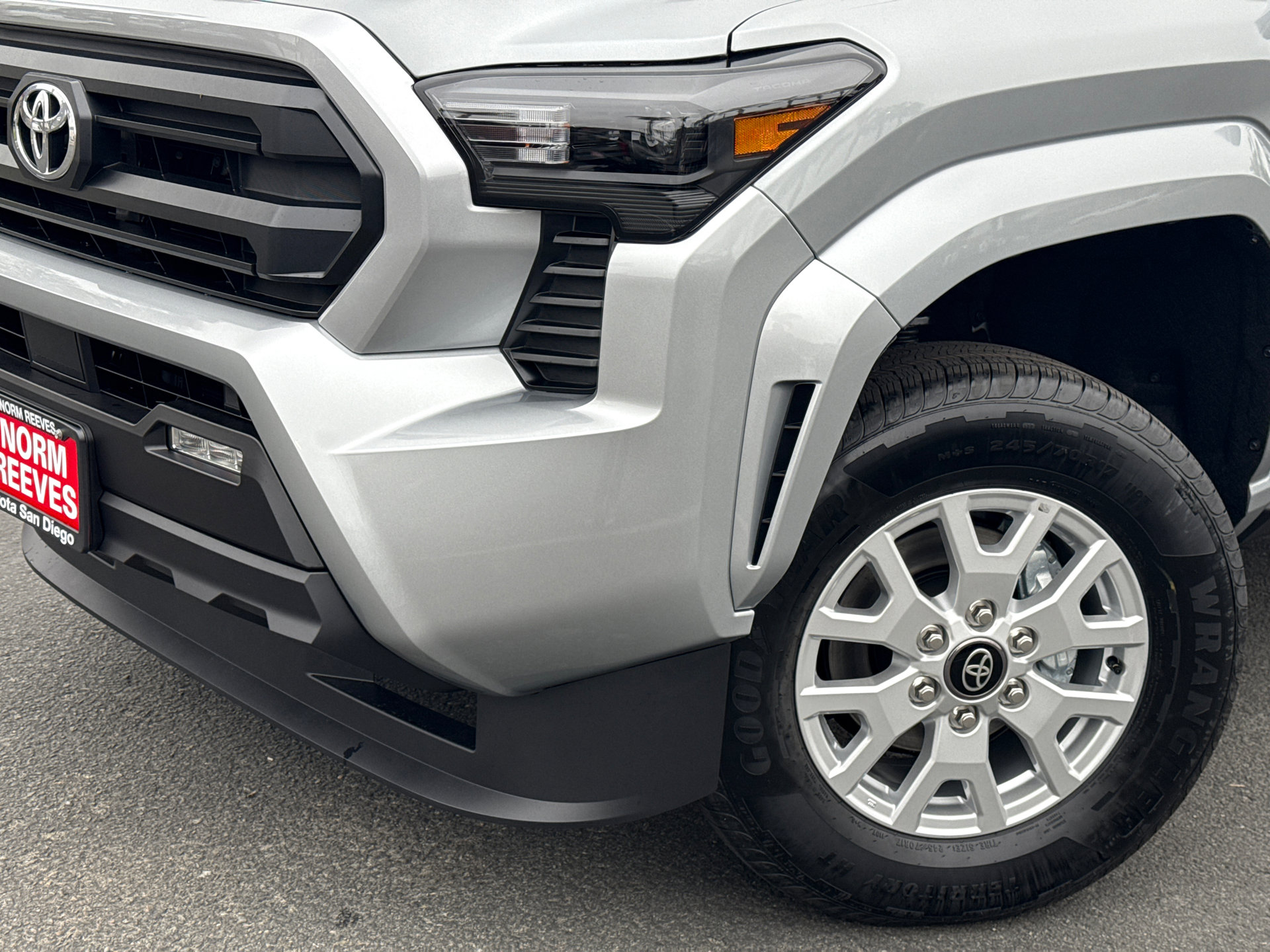New 2026 Toyota Tacoma SR5 RWD image 3