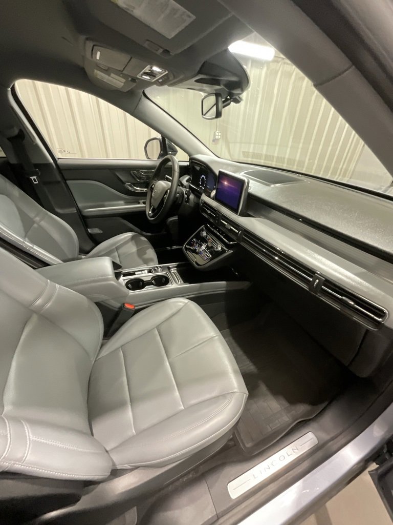 Used 2022 Lincoln Corsair FWD w/ Equipment Group 101A image 14