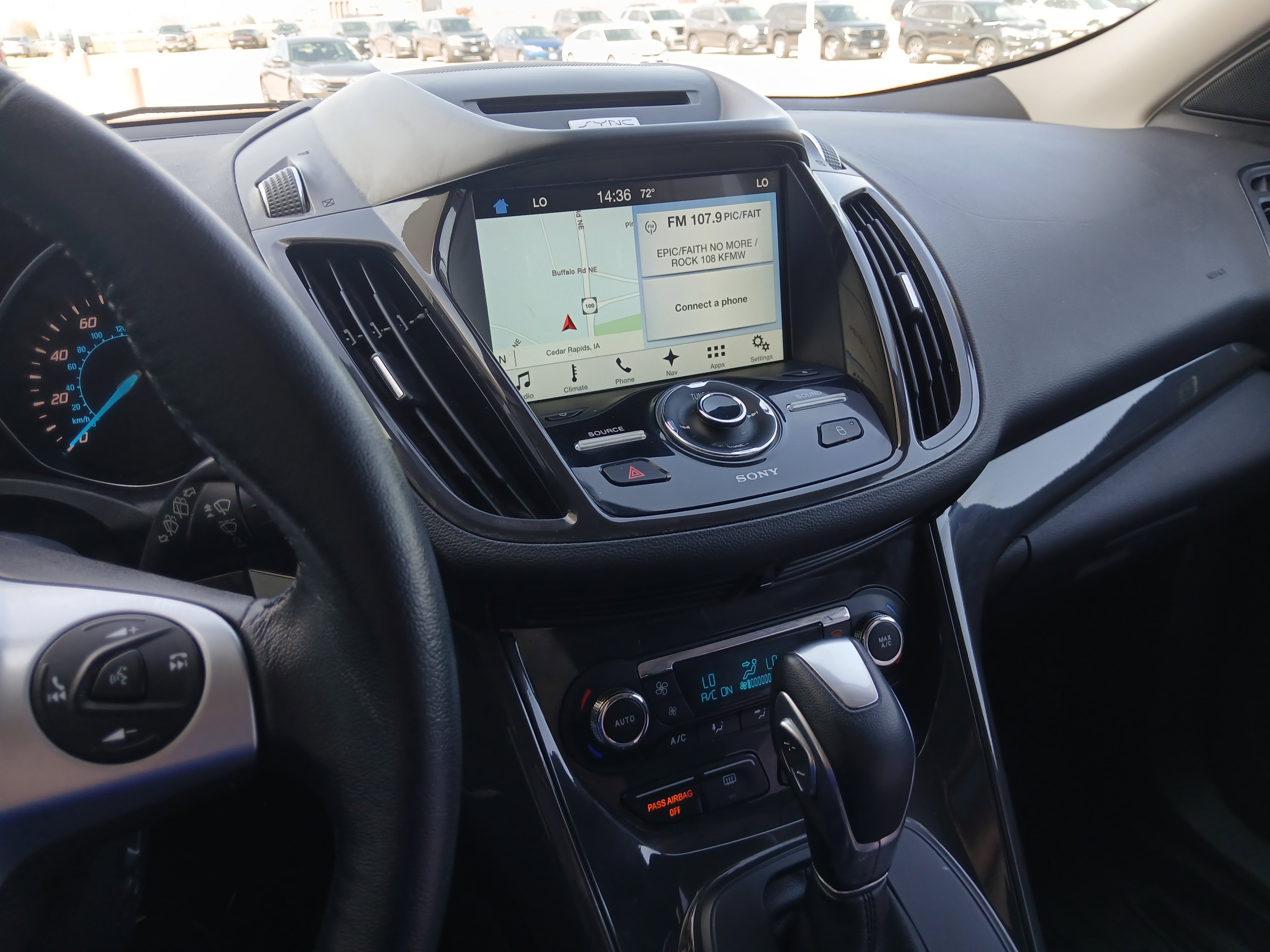 Used 2016 Ford Escape Titanium AWD/4WD image 10