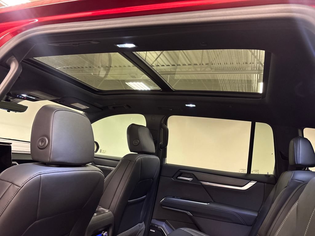 New 2026 GMC Acadia Elevation w/ Black Edition FWD image 28