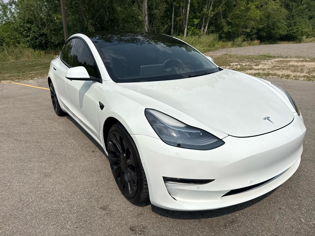 Used 2022 Tesla Model 3 Performance AWD/4WD image 3