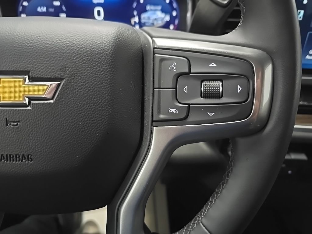 Used 2023 Chevrolet Silverado 1500 LT w/ Z71 Off-Road Package image 20