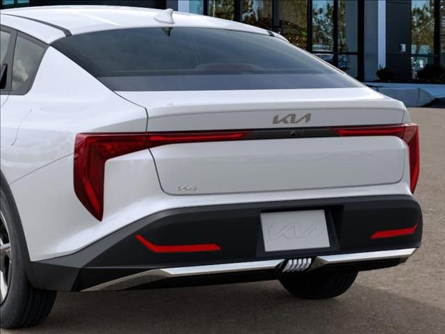 New 2026 Kia K4 LXS image 13
