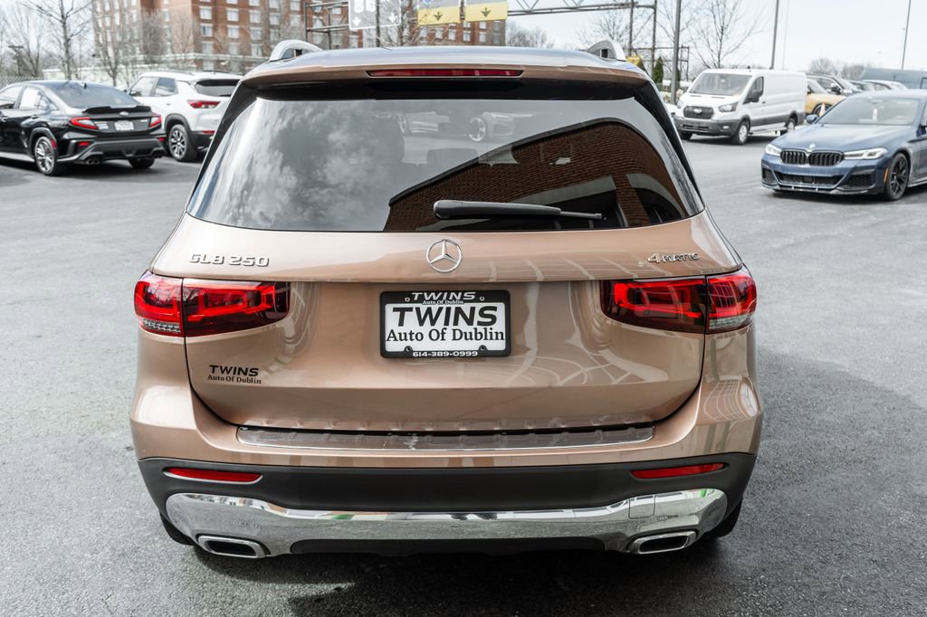 Used 2021 Mercedes-Benz GLB 250 GLB 250 image 39