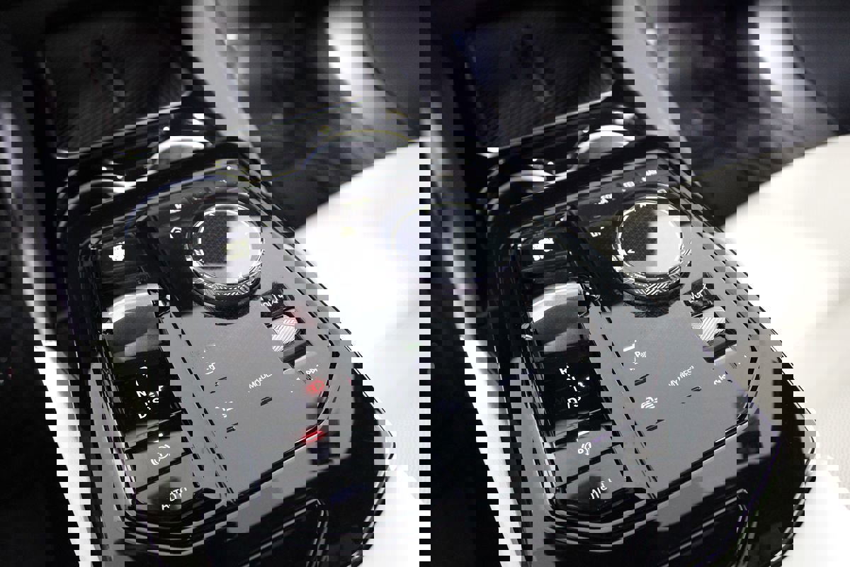 Used 2024 BMW 530i w/ M Sport Package image 24