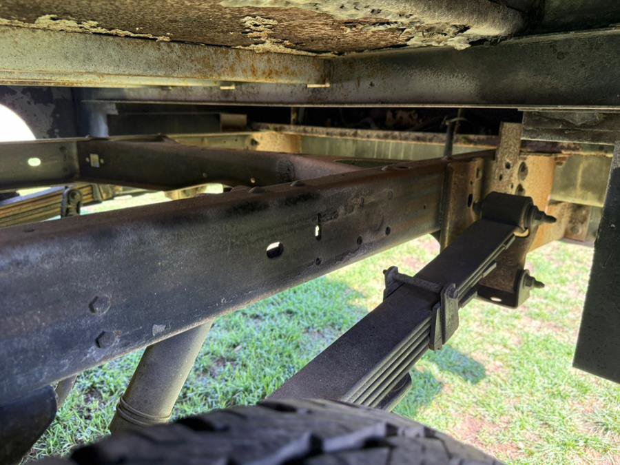 Used 2000 Chevrolet Silverado 2500 2WD Regular Cab image 34
