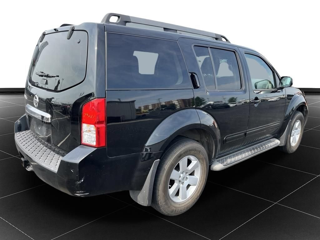 Used 2012 Nissan Pathfinder SV AWD/4WD image 5
