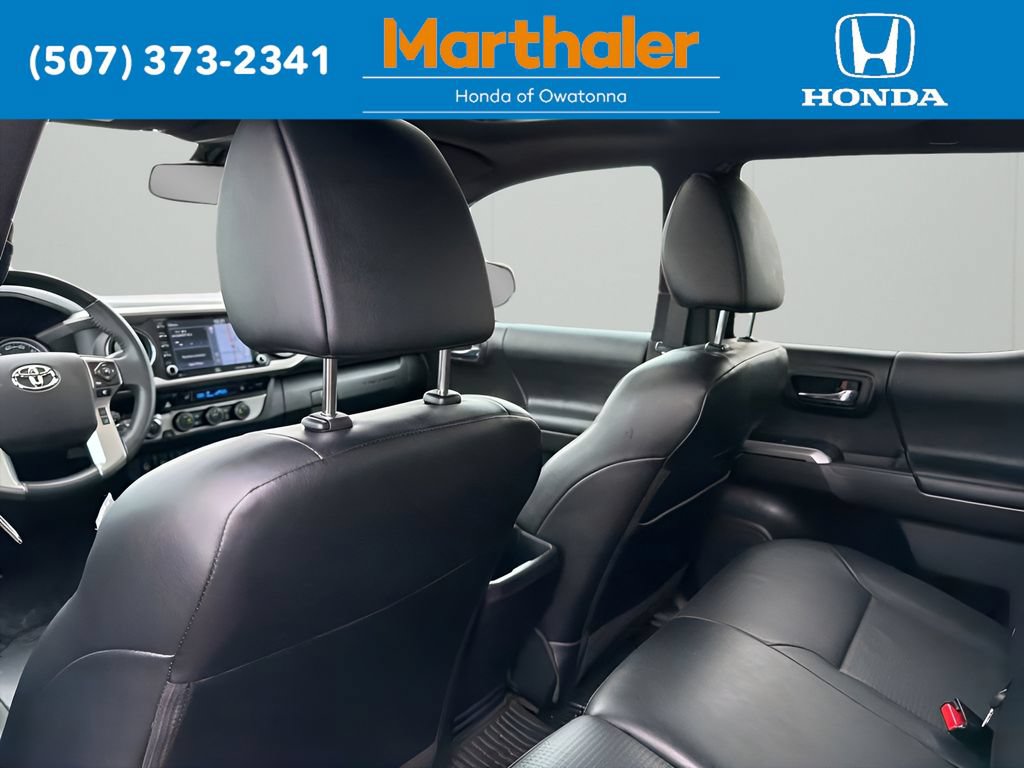 Used 2022 Toyota Tacoma Limited AWD/4WD image 14