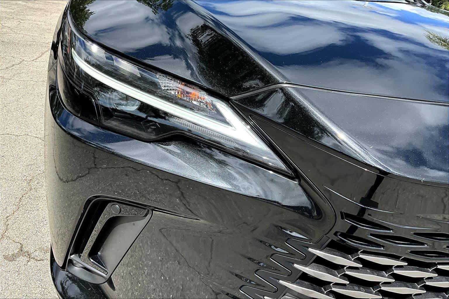 Used 2024 Lexus RX 350 FWD w/ Technology Package image 28