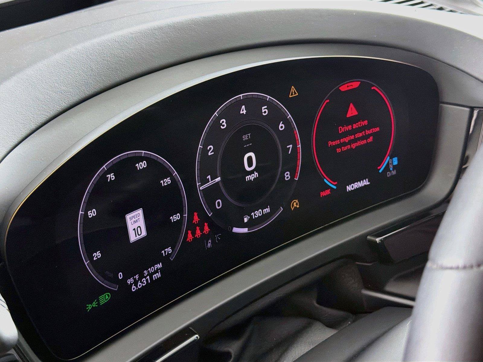 Certified 2026 Porsche Cayenne AWD/4WD image 19