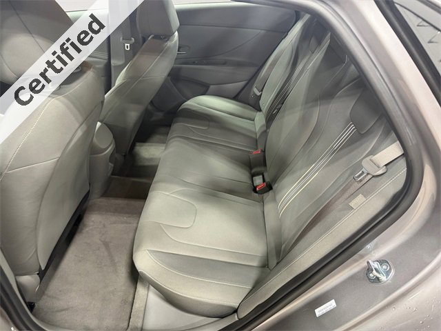 Certified 2025 Hyundai Elantra Sport image 13