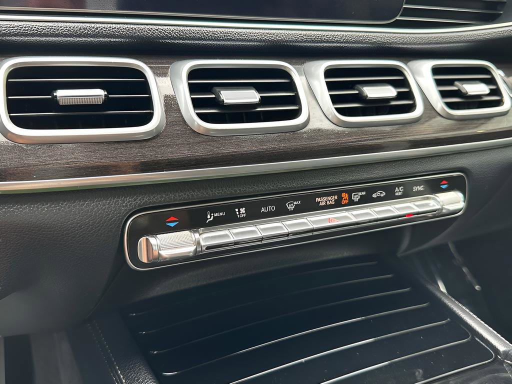 Used 2020 Mercedes-Benz GLE 450 4MATIC w/ Premium Package image 42