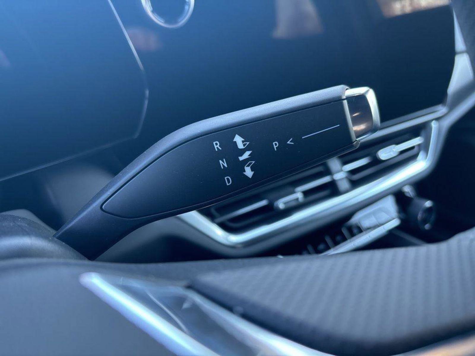 New 2026 Chevrolet Equinox EV LT FWD image 16