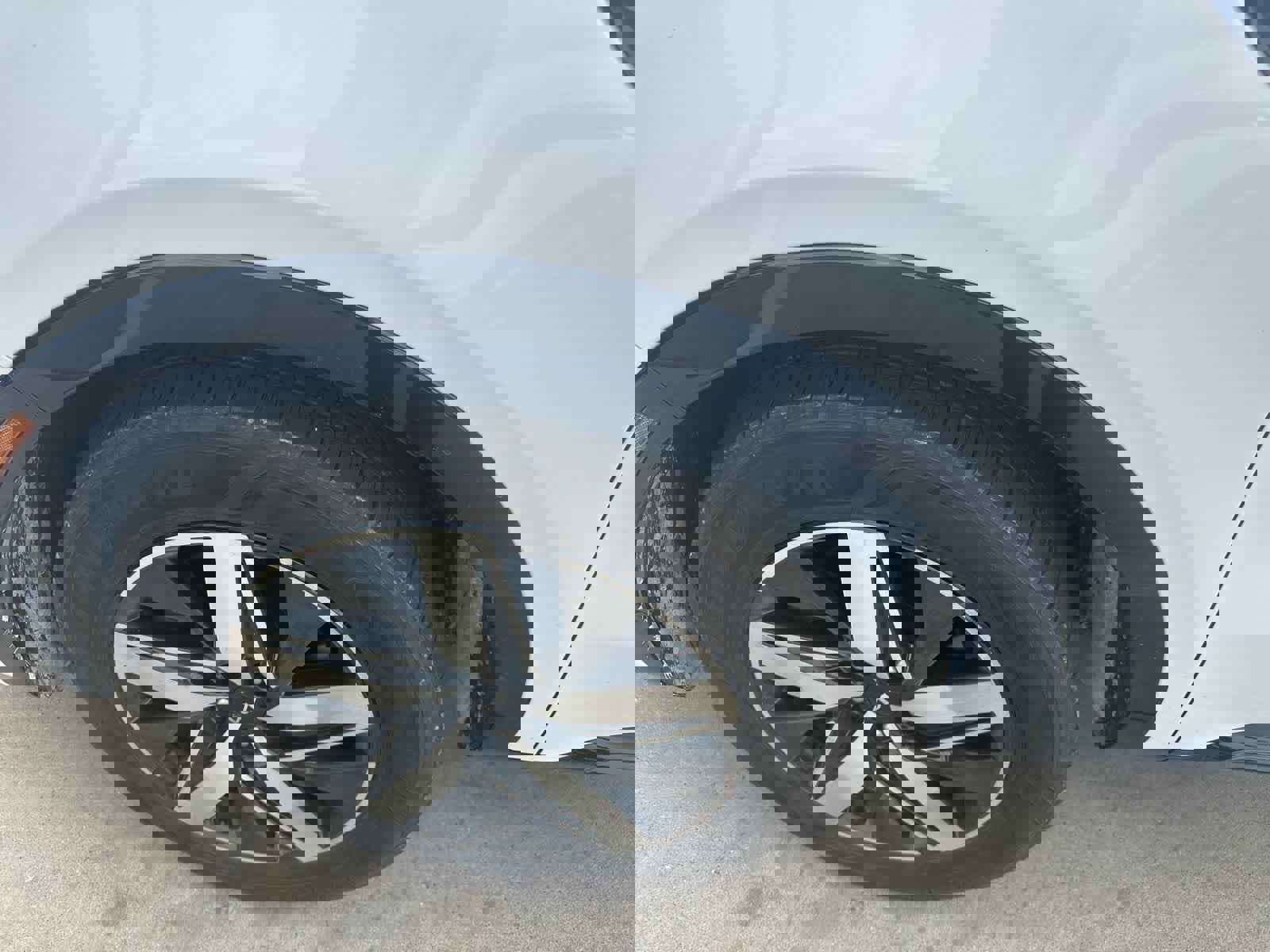 Used 2023 Kia Sorento S w/ Panoramic Sunroof Package image 11