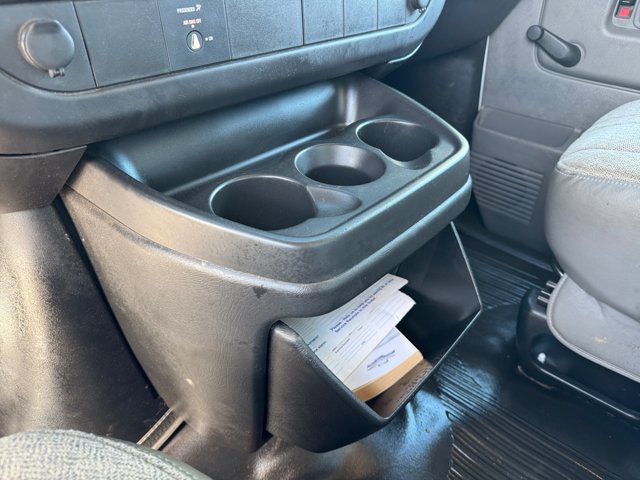 Used 2011 Chevrolet Express 3500 RWD image 14