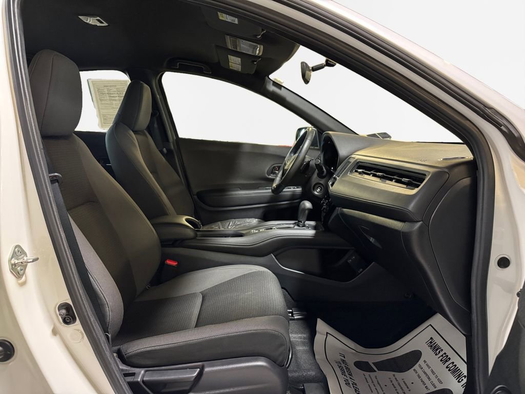 Used 2020 Honda HR-V Sport image 26