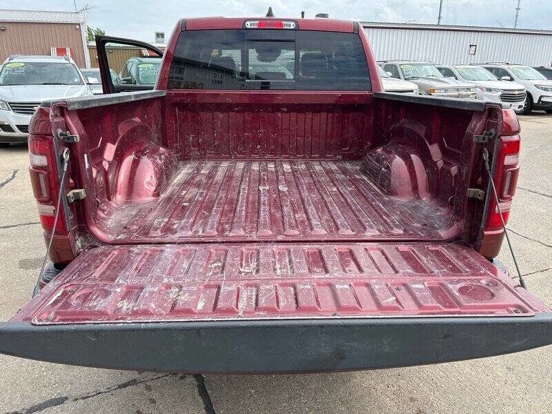 Used 2021 RAM 1500 Laramie w/ Sport Appearance Package image 17