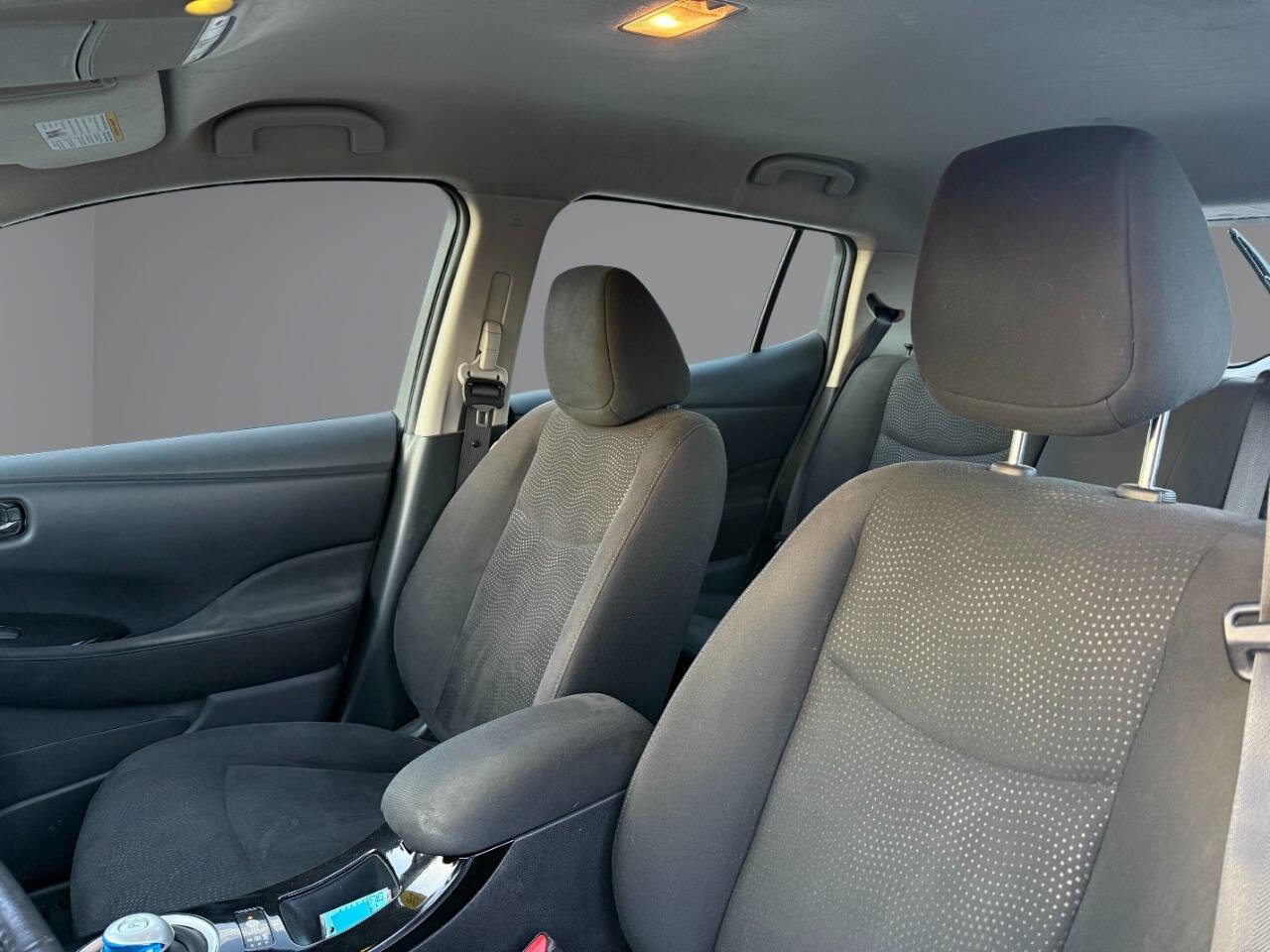 Used 2017 Nissan Leaf SV image 11