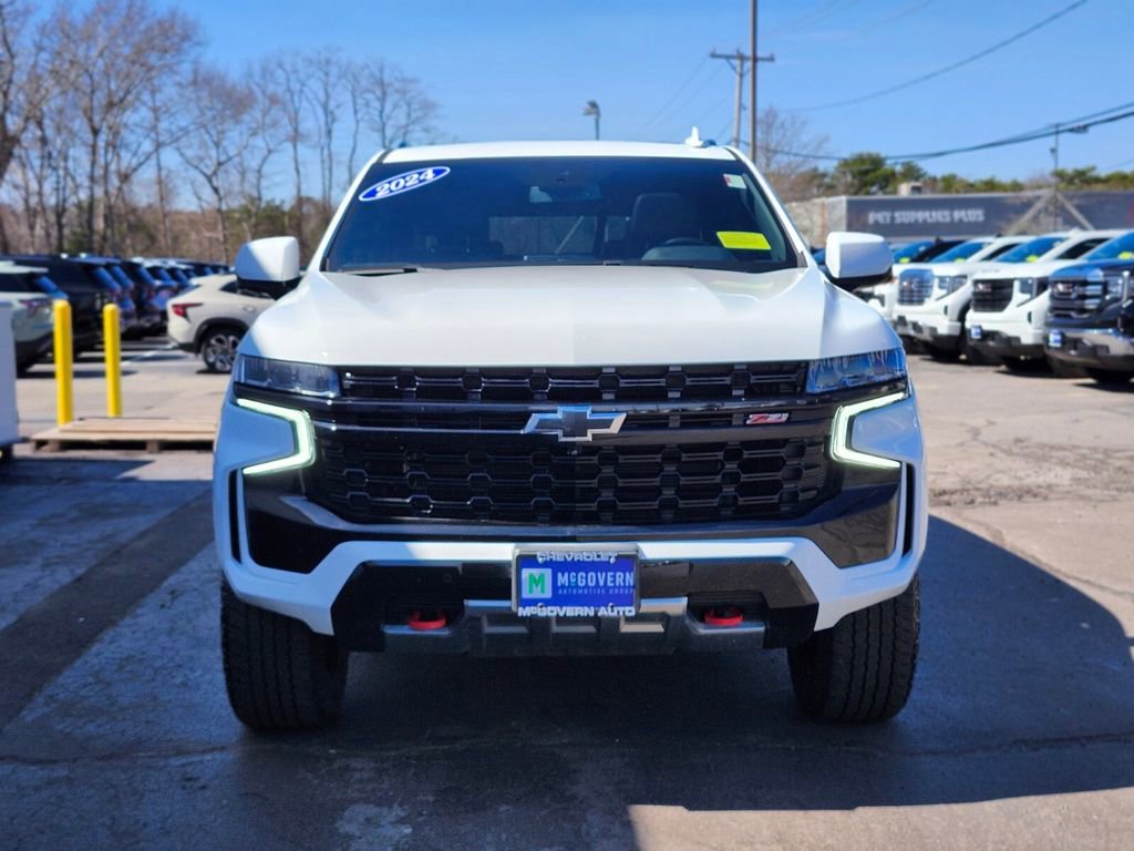 Used 2024 Chevrolet Tahoe Z71 w/ Luxury Package image 8