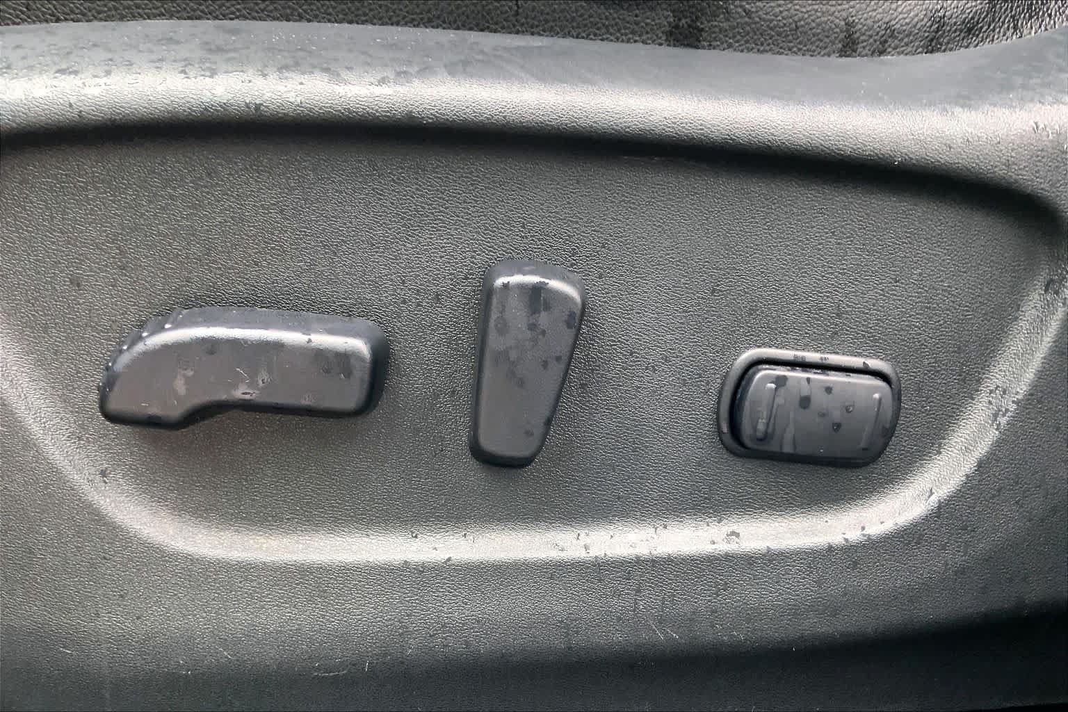 Used 2019 Nissan Rogue SL AWD/4WD image 35