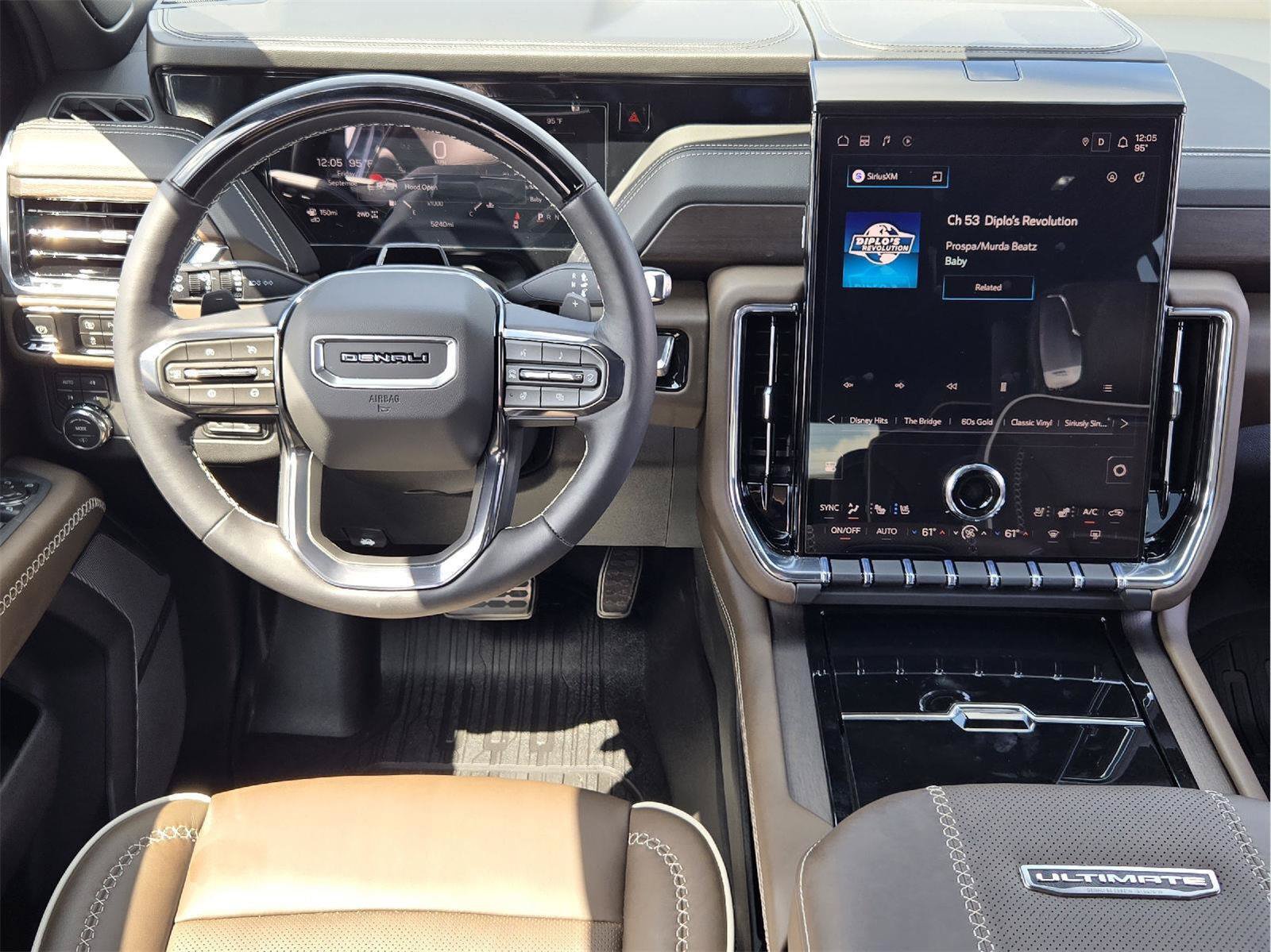 Used 2026 GMC Yukon Denali Ultimate w/ LPO, Floor Liner Package AWD/4WD image 27