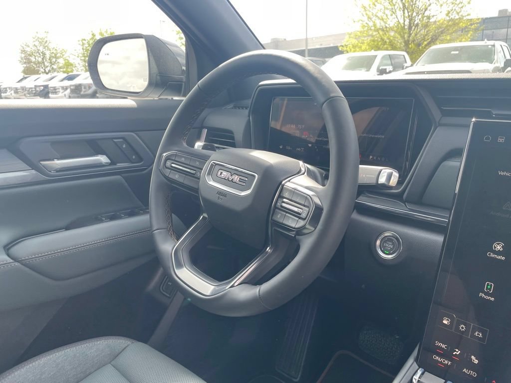 New 2026 GMC Terrain AT4 AWD/4WD image 29