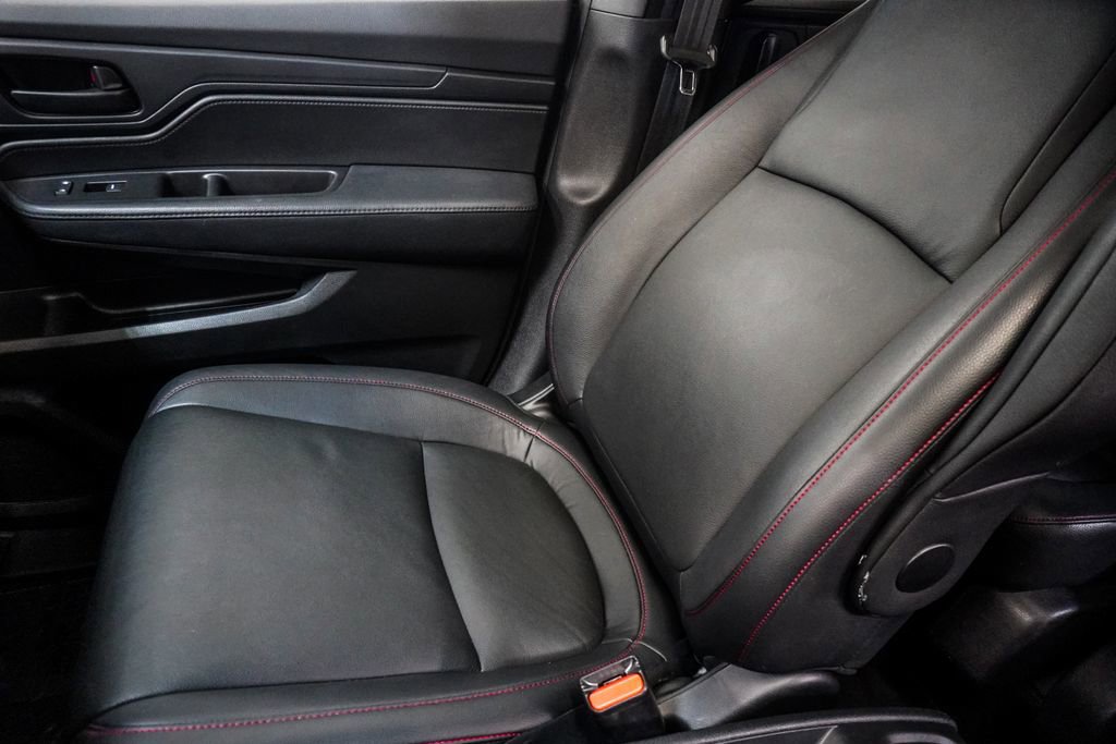 Used 2023 Honda Odyssey Sport image 29