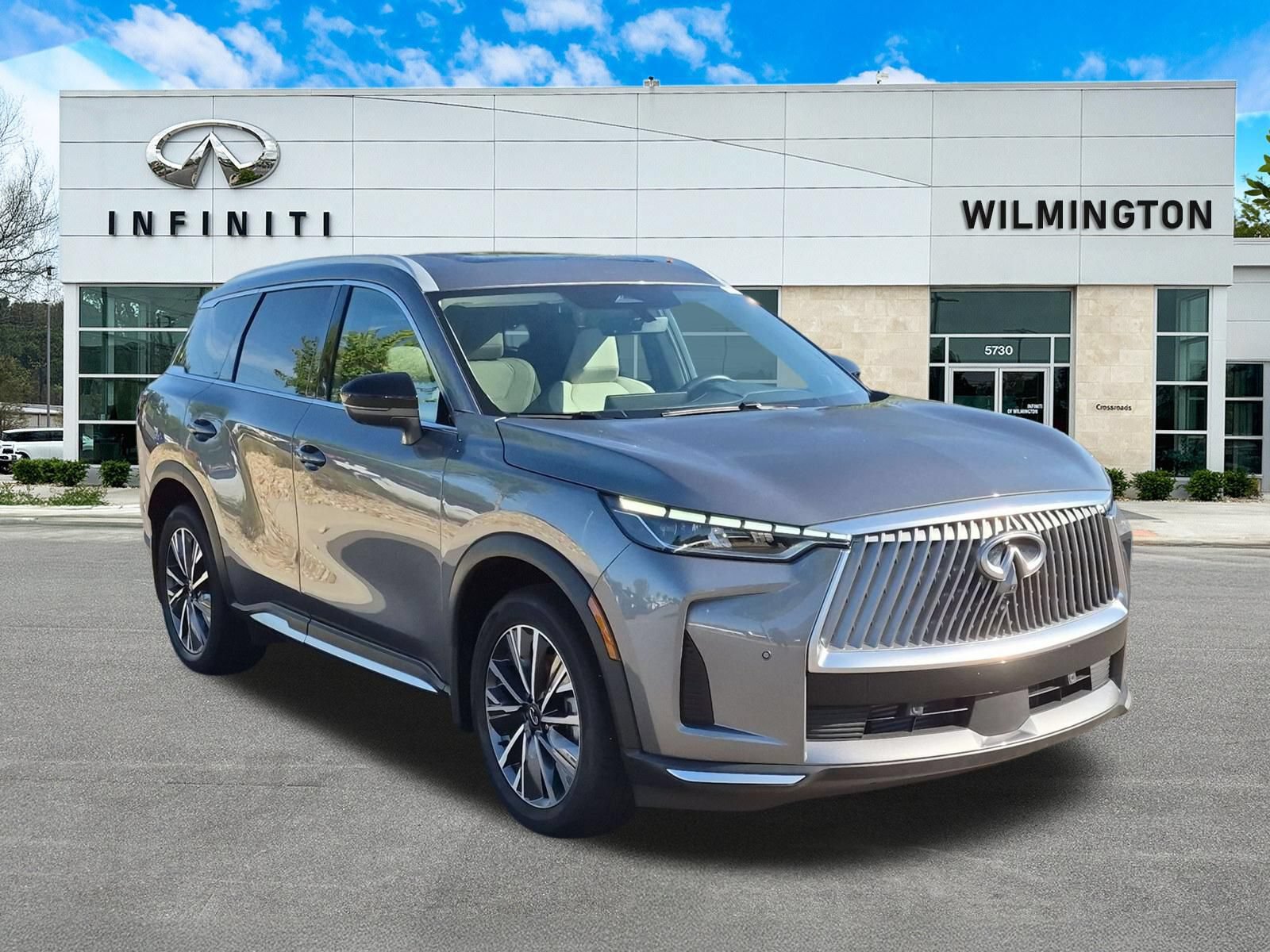 Used 2026 INFINITI QX60 Luxe AWD/4WD image 1
