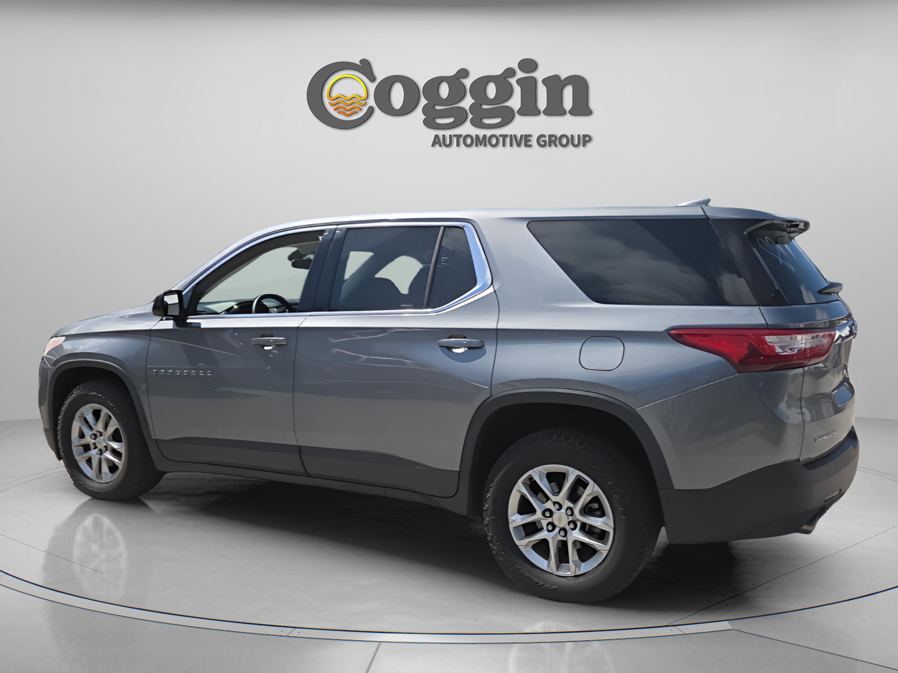 Used 2018 Chevrolet Traverse LS w/ LPO, Floor Liner Package FWD image 3