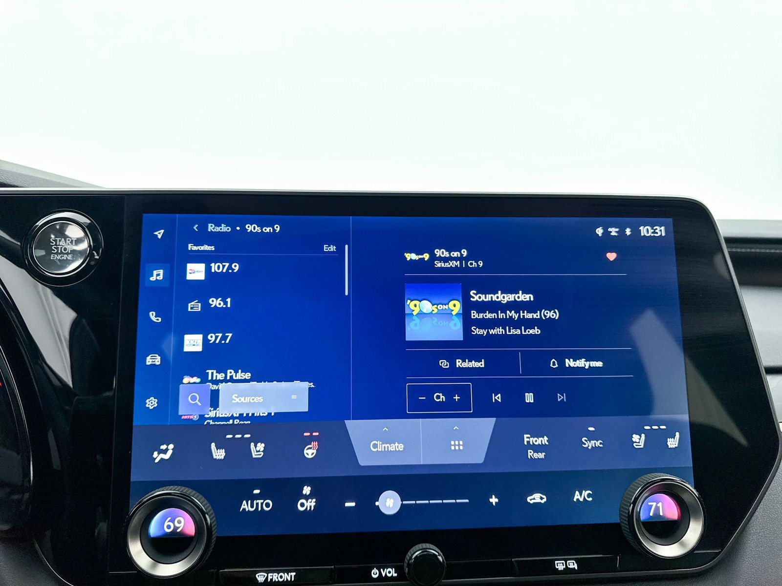 Used 2024 Lexus RX 350 Premium image 25