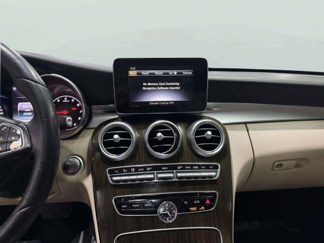 Used 2018 Mercedes-Benz C 300 Sedan image 23
