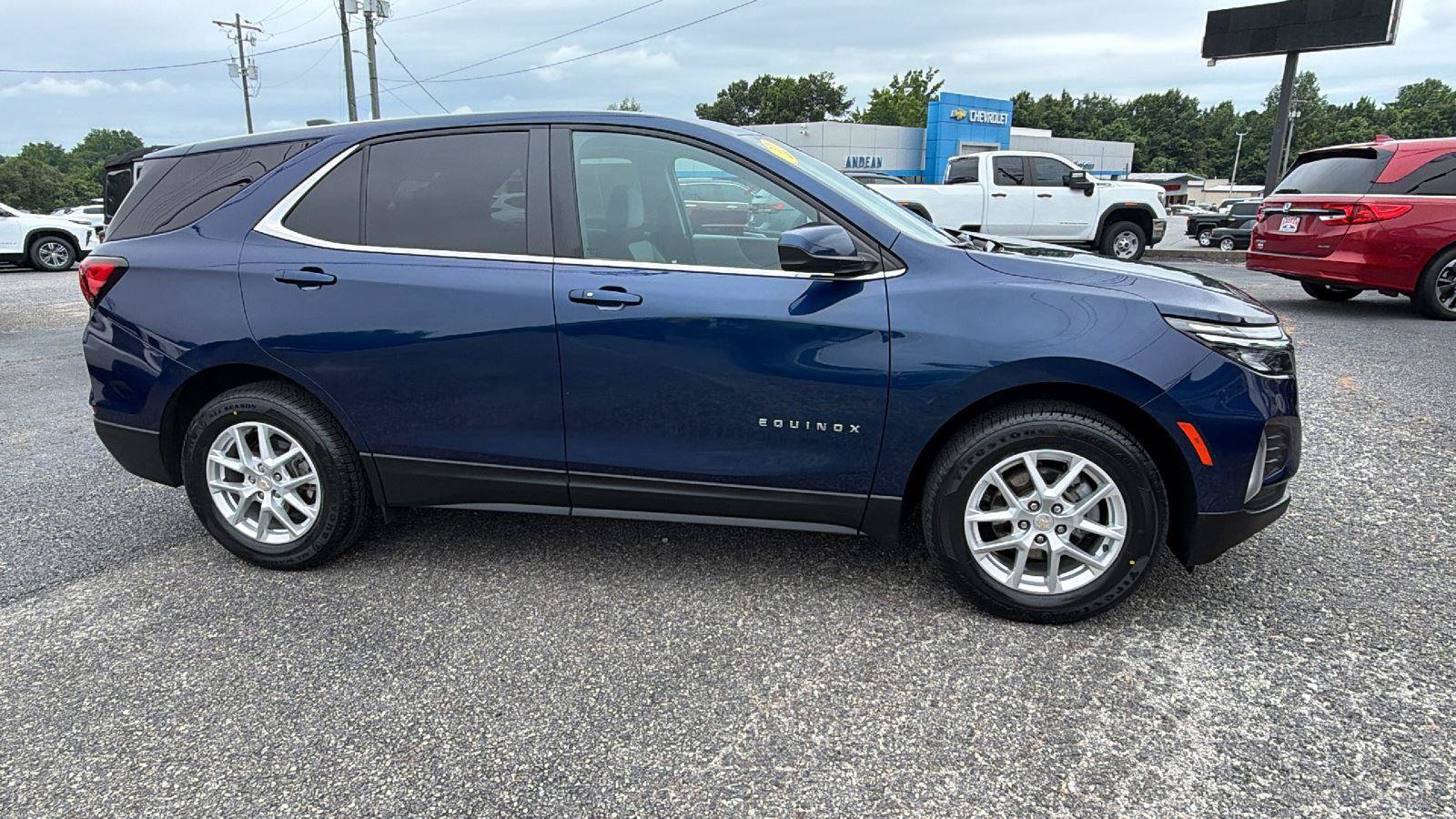 Used 2022 Chevrolet Equinox LT FWD image 7