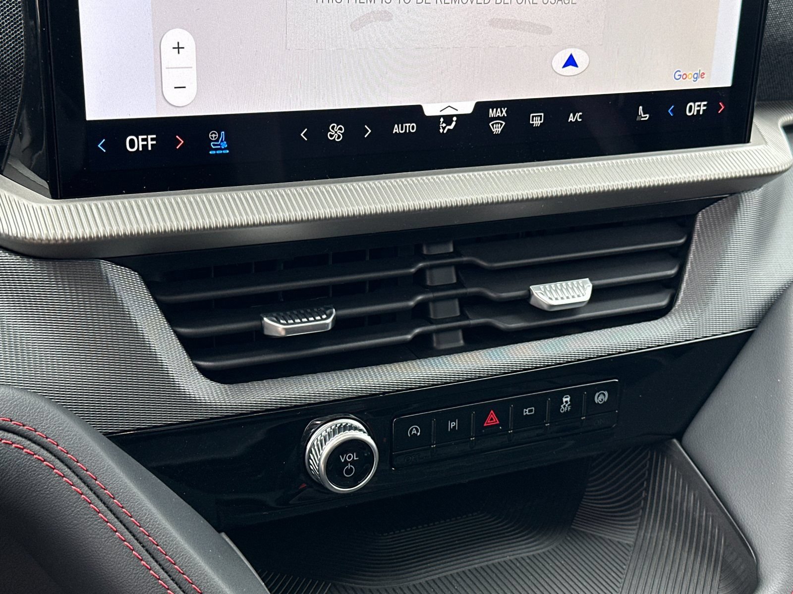 New 2025 Ford Explorer ST-Line w/ Premium Package RWD image 31