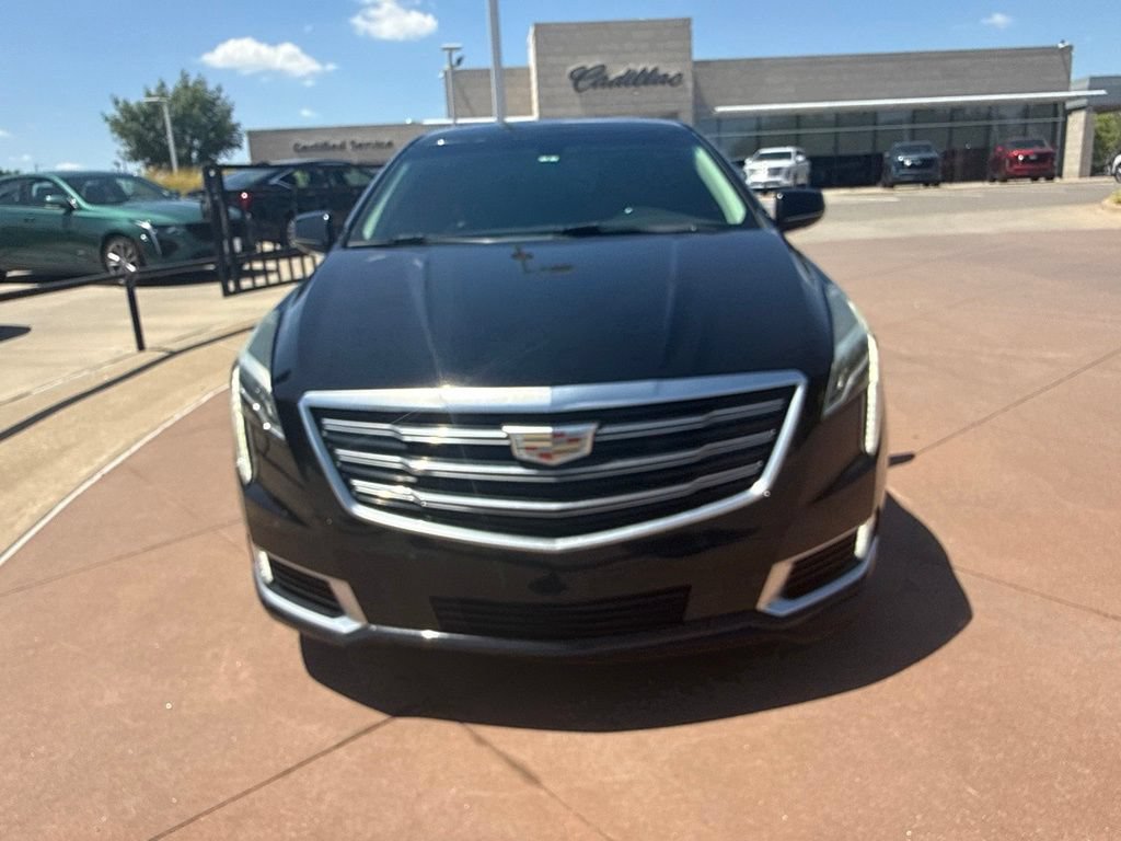 Used 2018 Cadillac XTS Luxury FWD image 2