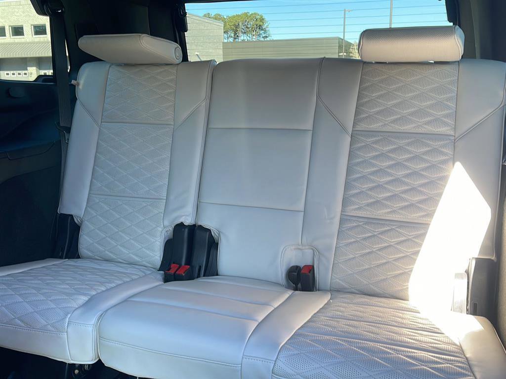Used 2025 Cadillac Escalade V image 29