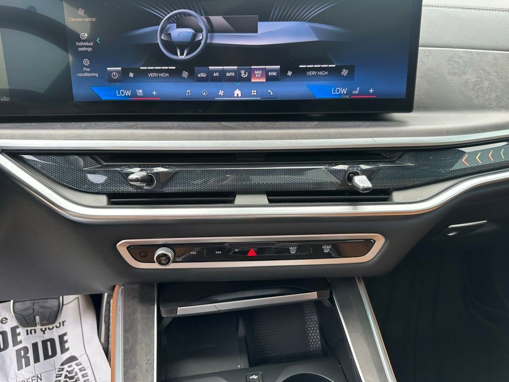 Certified 2025 BMW X5 xDrive40i w/ M Sport Package image 20