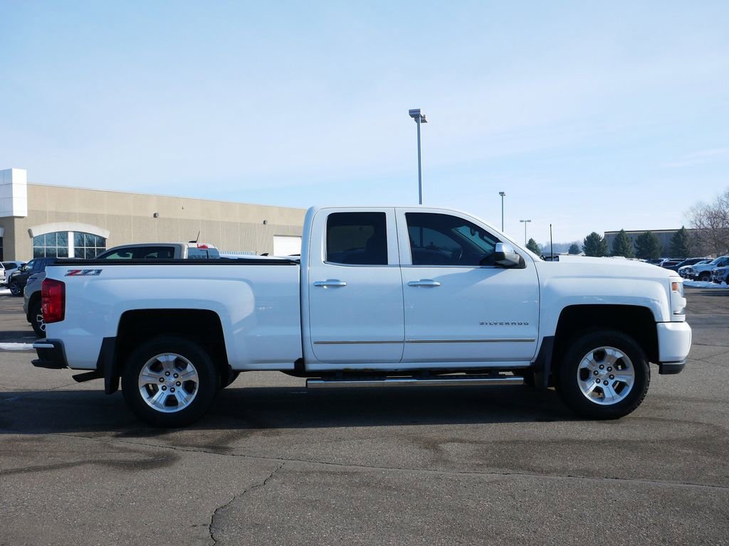 Used 2017 Chevrolet Silverado 1500 LTZ Z71 w/ LTZ Plus Package image 8