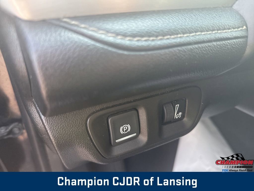 Used 2019 GMC Acadia SLT image 23