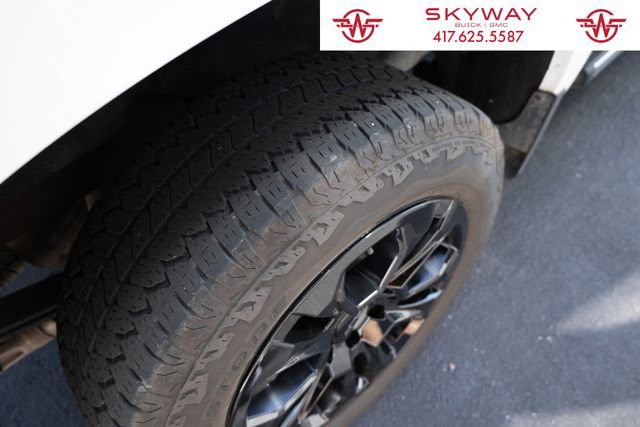 Used 2024 Chevrolet Silverado 1500 LTZ w/ Technology Package image 32